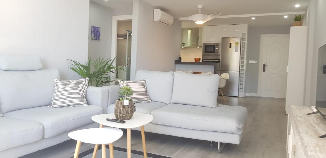 Nautilus Apartment Torrevieja Exterior photo
